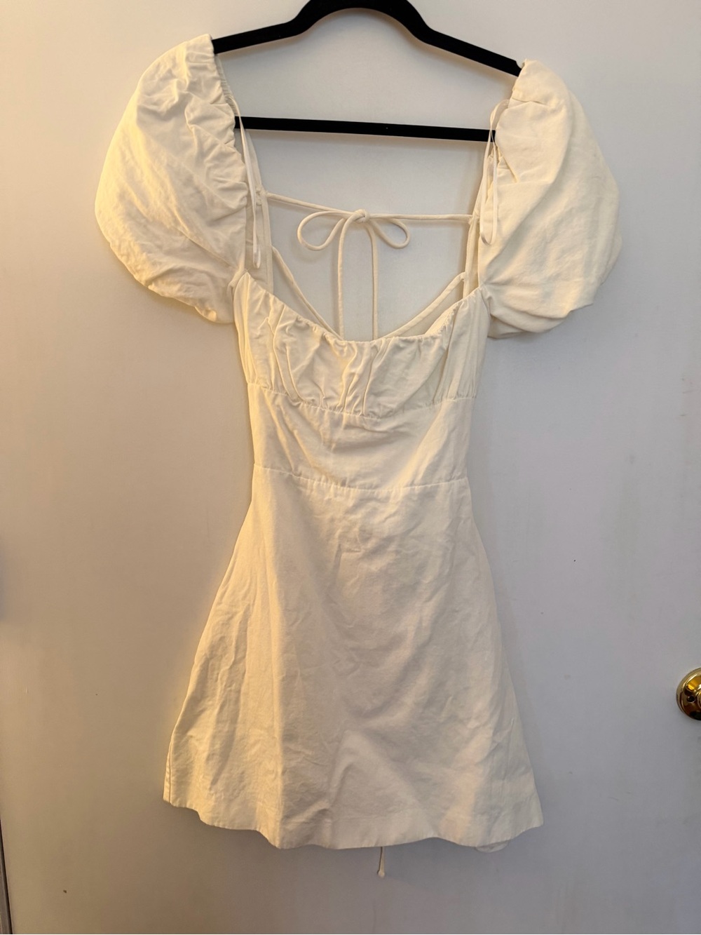 Zara Women’s Summer White Mini Dress